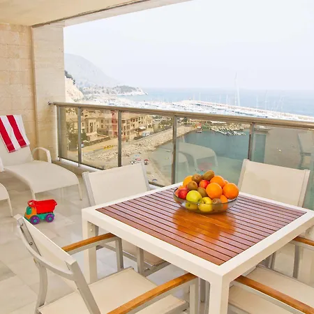 Pierre & - Port Altea