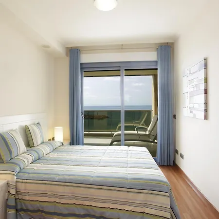 Pierre & - Port Hotel 3*