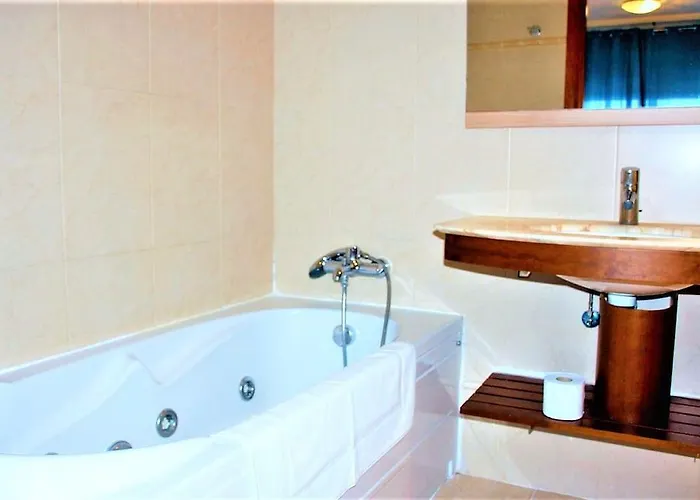 Pierre & - Port 3* Altea